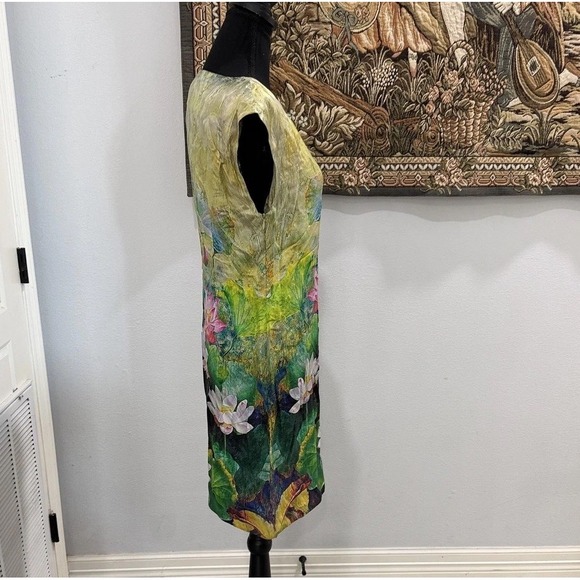 Lez‎ a Lez Silk Dress Womens Medium Multicolor Lotus Floral Sleeveless Sheath - Picture 3 of 9